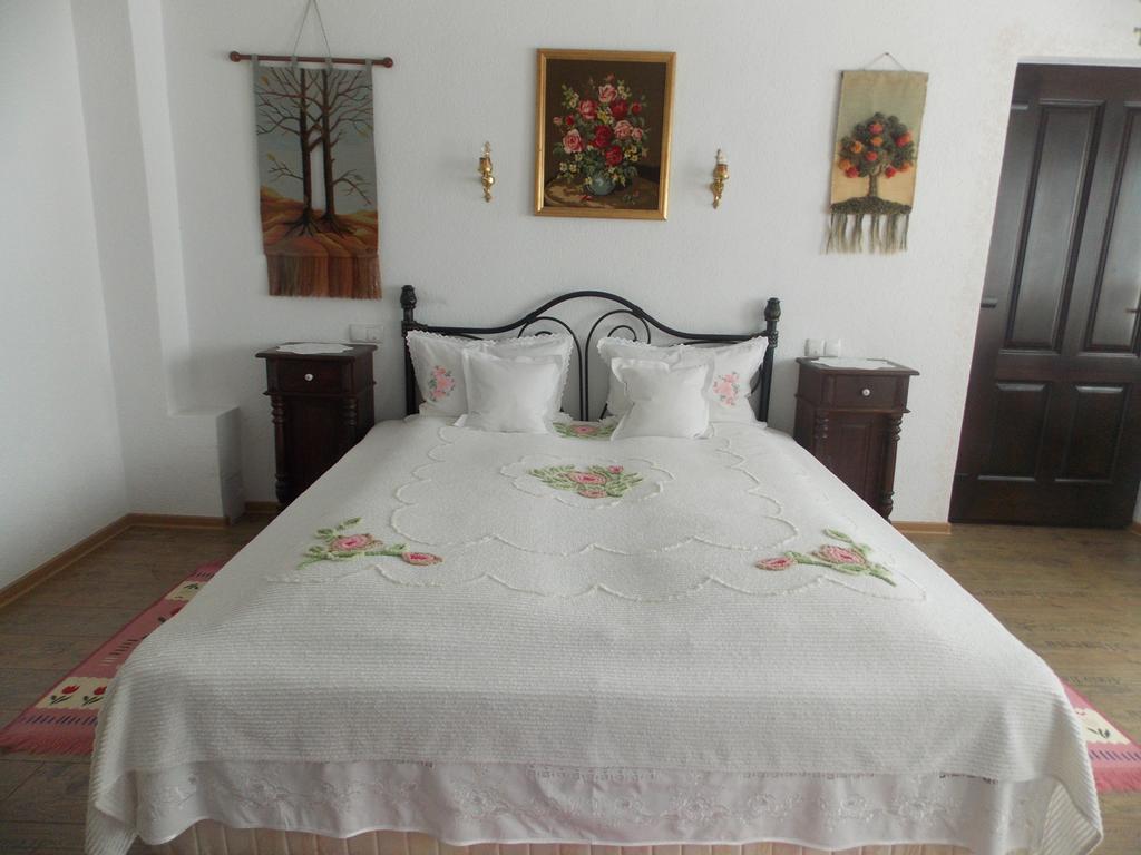 La Marele Moft Hotel Slănic Esterno foto